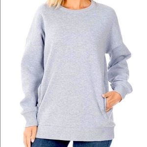 *NEW* Crew sweatshirt w/pockets